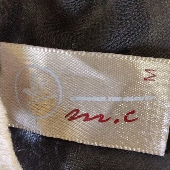 Y2K LOVE Brass Button Tracing Conquer The Beauty Sheer Back Sleeveless Top - Picture 11 of 12